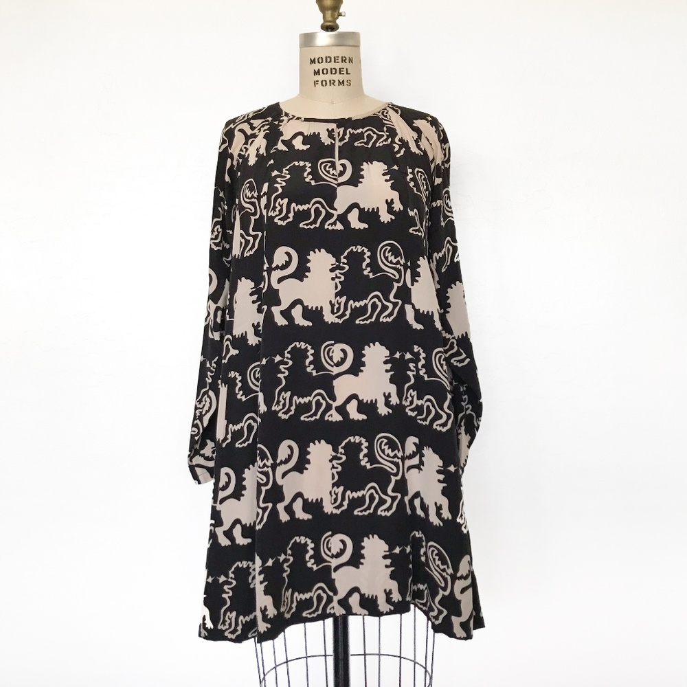 APRIL, MAY - Long Sleeve Printed Trapeze Dress